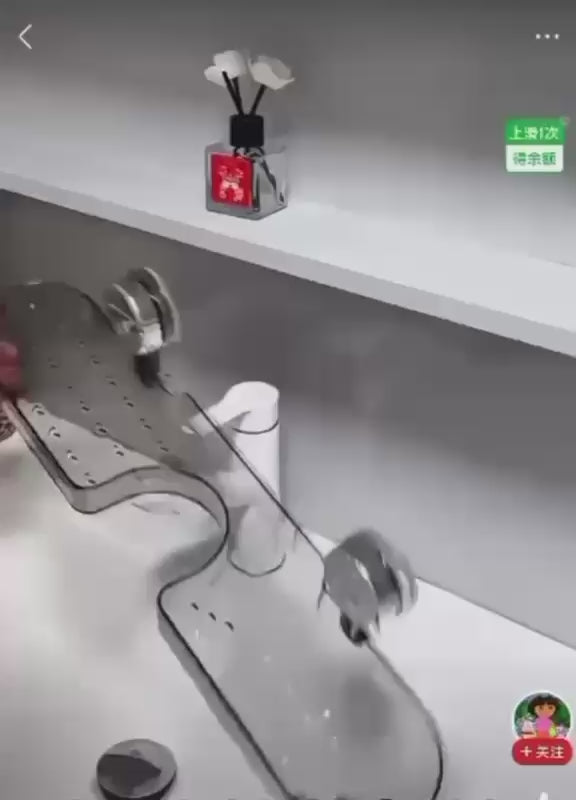 Prix : 4000f au lieu de 9000f .        Étagère de rangement en acrylique sur le robinet de la salle de bain, évier de cuisine, miroir à ventouse, support de rangement mural sur le comptoir.