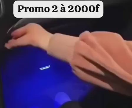 Prix : Promo 2 à 2000f au lieu de 8000f . 

Lampes LED adhésives sans fil pour voiture, éclairage d’ambiance pour toit et pieds , éclairages LED intérieur de voiture , lumière tactile magnétique.