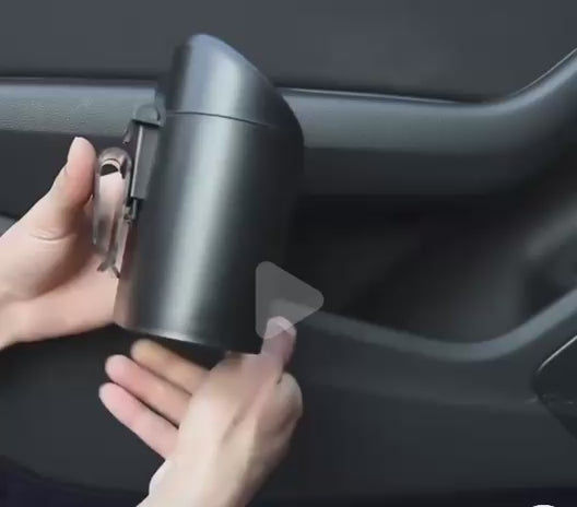 Prix : 4000f au lieu de 9000f .    Poubelle de voiture pliable, sac de rangement de Poubelle, étanche suspendu pour voiture, accessoires d'intérieur de voiture.